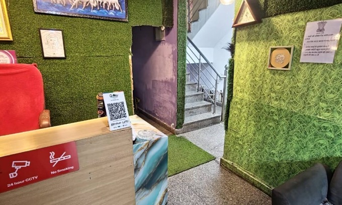 Dwarka Hotel | Green Orbit Hotel