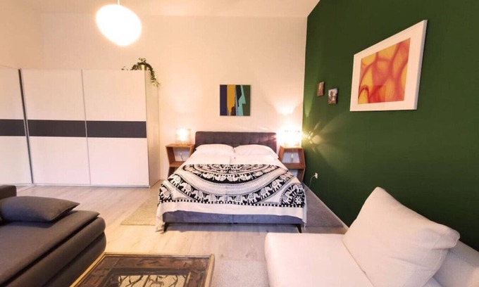 Mariahilf Apartamento | Green Palm - cozy, central with green view