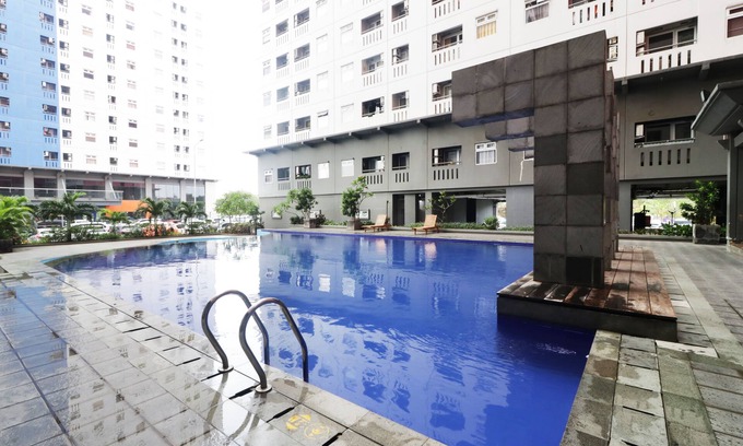 Rawasari Hotel | Green Pramuka City by SR Property