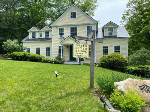 Guilford Cama Y Desayuno | Green River Bridge Inn