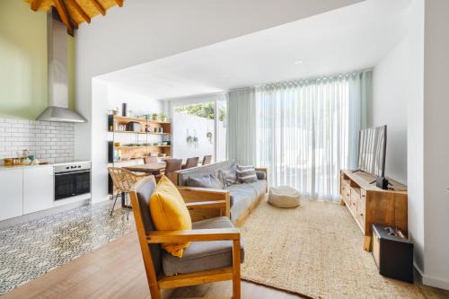 Cedofeita Casa | Green Tiles House