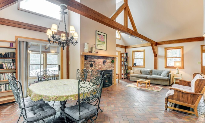 Greenfield Casa | Greenfield Countryside Retreat on 7 Acres!