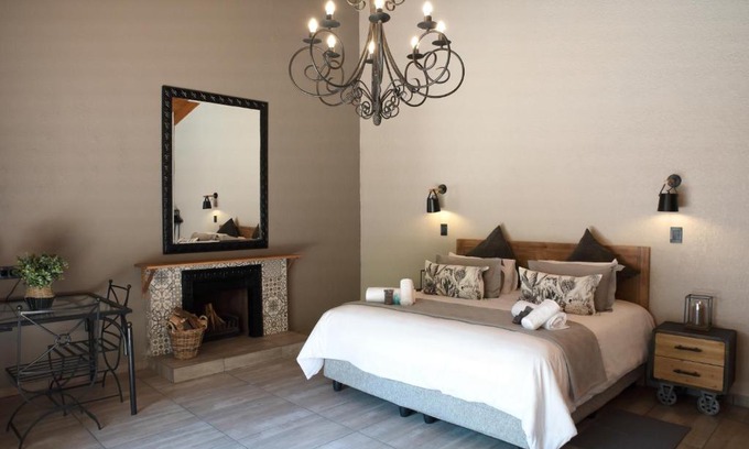 Alberton Casa | Greenfields Guesthouse & Restaurant