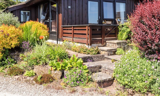 Penrith Cabina | GREENGARTH, family friendly, with a garden in Penrith