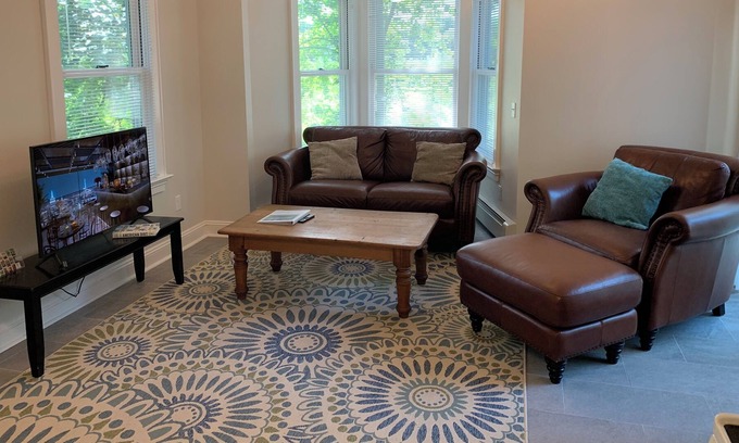 Greenport Apartamento | Greenport Getaway- Walk to Beach 1 bedroom just what you need to call home