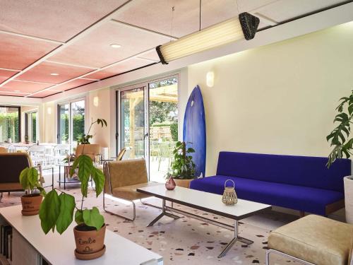 Voisins-le-Bretonneux Hotel | Greet Hotel Versailles - Voisins Le Bretonneux