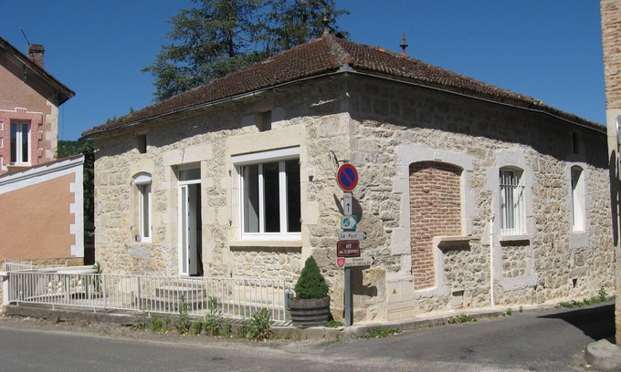 Grezels Casa | Grezels, Lot, Quercy Blanc, village house