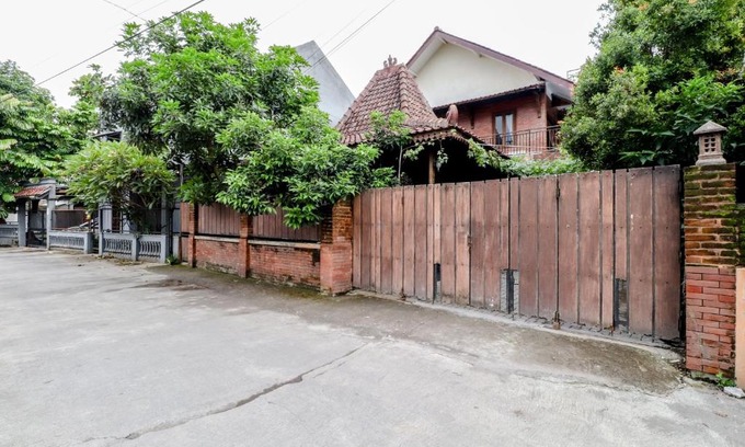 Sleman Casa | Griya Batik D'santoso