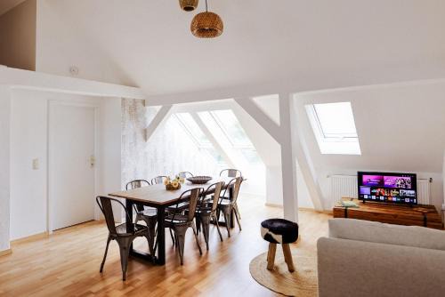 Weissenfels Apartamento | Große City-Wohnung, salt apartments Weissenfels