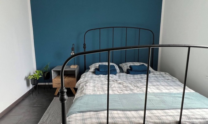 Sossenheim Apartamento | Große Komfortable Ferienwohnung - 12 min zur Messe Oder Flughafen