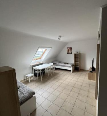 Moenchengladbach Apartamento | Große Unterkunft für bis zu 5 Personen MG32
