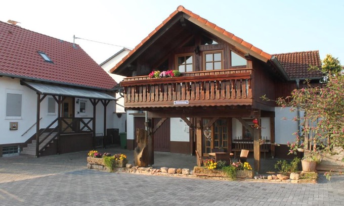 Effolderbach Casa | großes & gemütliches Ferienhaus 100qm - 2 Balkone, große Terrasse, W-LAN und Parkplatz