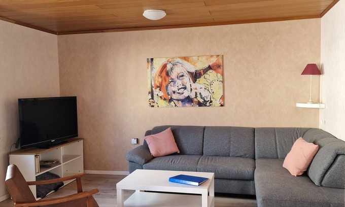 Buettelborn Apartamento | Großzügige Ferienwohnung 4+1 Personen, 2 Schlafzimmer