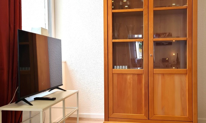 Gonsenheim Casa | Großzügige, Sonnige Ferienwohnung "burgunder" im Zentrum von Gonsenheim