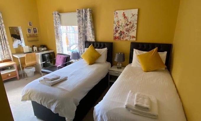 Chester Casa | Grosvenor Place Guest House