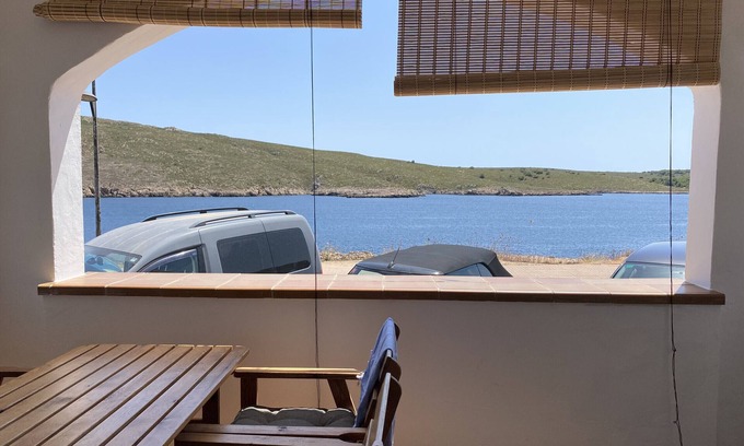 Fornells Apartamento | Planta baja frente al mar en Fornells