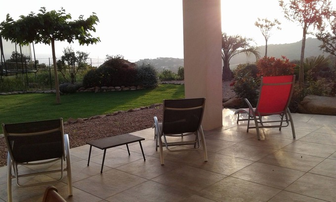 Molini Apartamento | Planta baja de villa con vistas al mar.