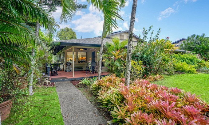 Queen Emmas Bluffs Condominio | Ground Level Condo Near the Pool!
