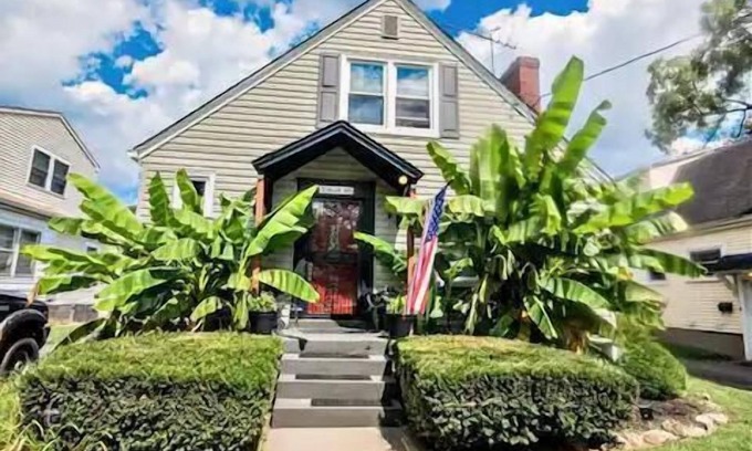 Germantown Apartamento | Ground Level Floor Unit