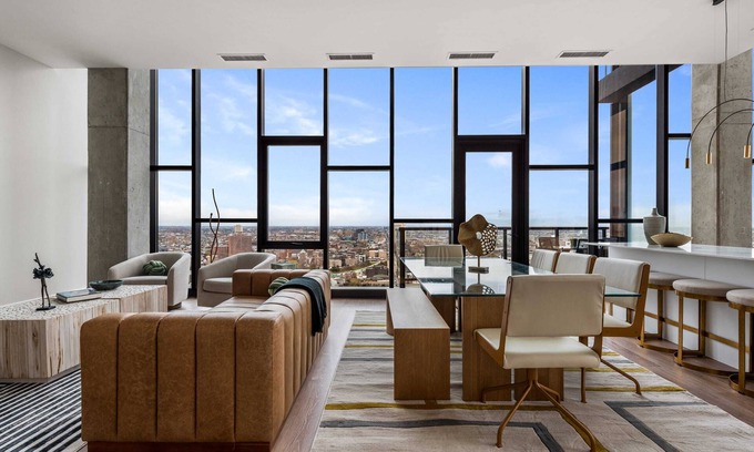 River West Apartamento | Group Escape: 2 Luxury 3BR Penthouses