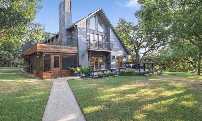 Pottsboro Casa | Summer Escape Sale Save 20% on Your Vacation Stay!