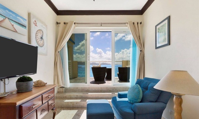 Blowing Point Villa | Mero en Villa Anguillitta - Vive tu sueño en el paraíso