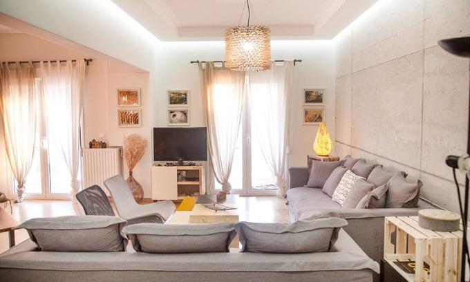 Nea Smirni Apartamento | Grove House-Excelentemente ubicado apartamento elegante, cerca de la Acrópolis, el Pireo y la playa