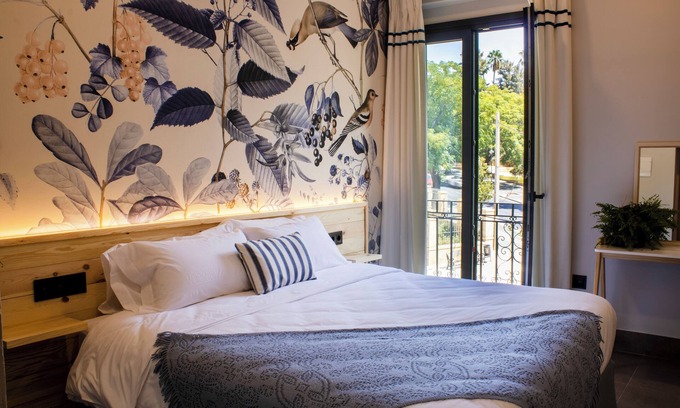 Huelva Hotel | GrowersGo Boutique Hostel Huelva