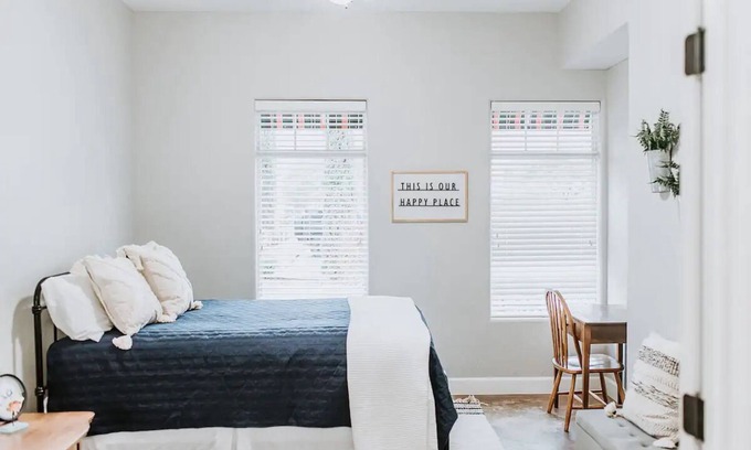 New Braunfels Apartamento | GrueneGusthaus#1| Private Condo +Golf Cart Rentals