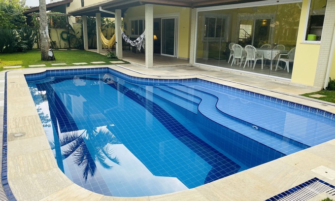 Guaeca Casa | Casa Guaecá con accesibilidad para silla de ruedas. 5 suites y piscina privada