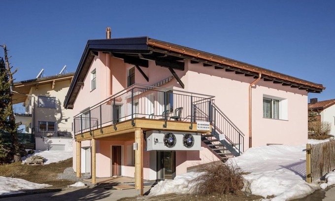 Grisons Apartamento | Guarda Val Müller Erlenstube by Interhome