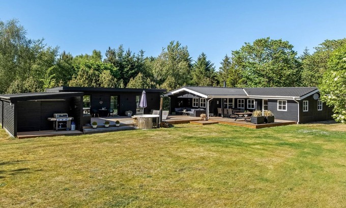 Fur Casa | "Gudni" - 200m to the fjord by Interhome