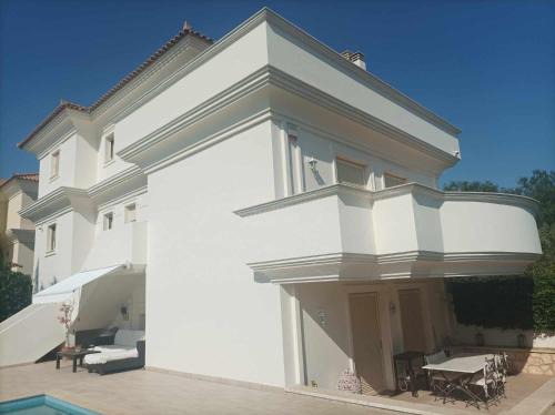 Lagonissi Casa | Guest apartment within a villa in Lagonissi