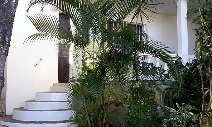 Los Charamicos Apartamento | Guest-friendly 2BD condo, steps from Sosua beach