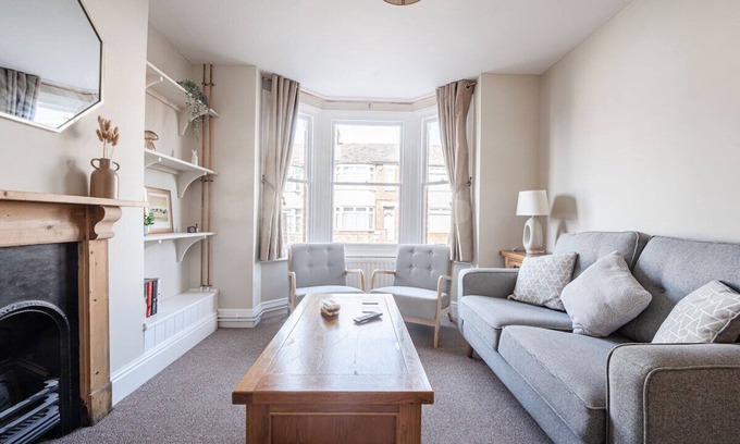 Ipswich Casa | Guest Homes | Sherrington Road Abode