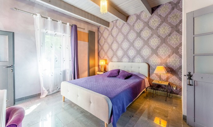 Rasteau Apartamento | Casa de huéspedes 'Doble Superior' con piscina compartida, terraza privada y Wi-Fi