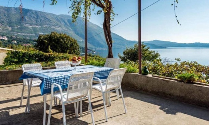 Zupa dubrovacka Apartamento | Guest House Fontana - Two Bedroom Apartment with Terrace and Sea View