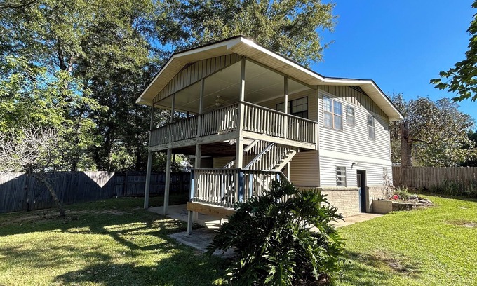 Daphne Apartamento | Guest House in the Heart of Old Town Daphne, AL