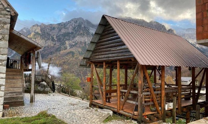 Kukes County Casa | Guest House Kukaj