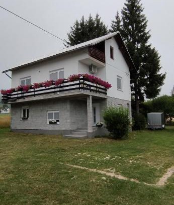 Vranovaca Casa | Guest House Laura