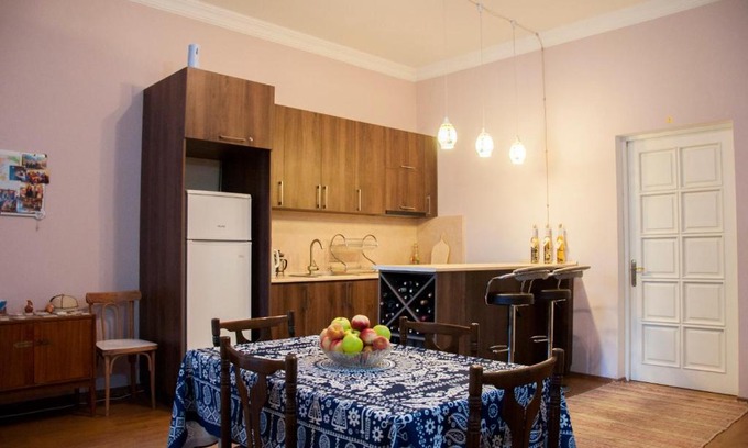 Sololaki Casa | Guest House Lile