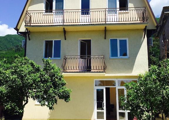 Gagra Casa | Guest House Lulu