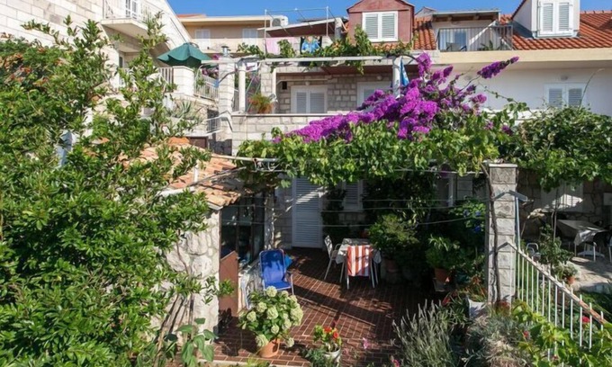 Babin Kuk Apartamento | Guest House Misita - One Bedroom Apartment with Balcony and Sea View