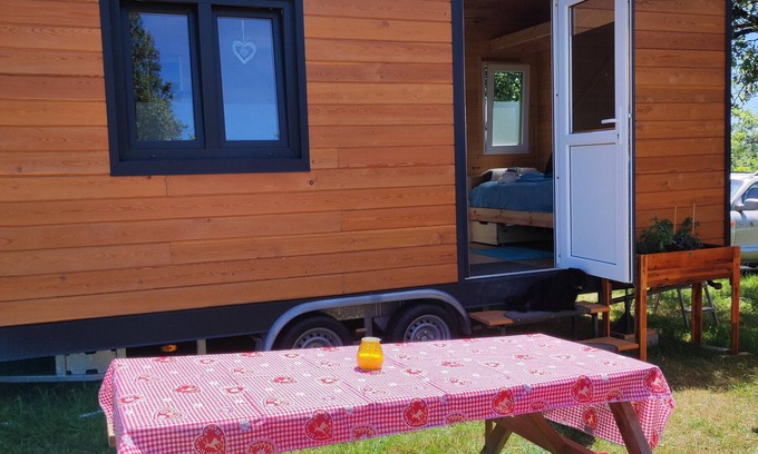 Mayrhof Apartamento | Casa de huéspedes "Mobile Tinyhouse By Wolfsberger" con vistas a la montaña, jardín y Wi-Fi