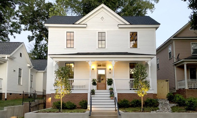 Downtown Cama Y Desayuno | Guest House Raleigh