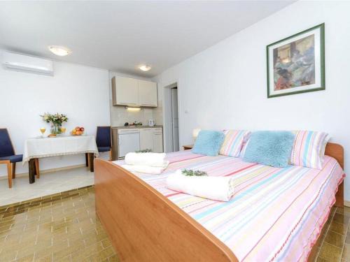 Molunat Apartamento | Guest House Rooms Rose - Studio with Terrace
