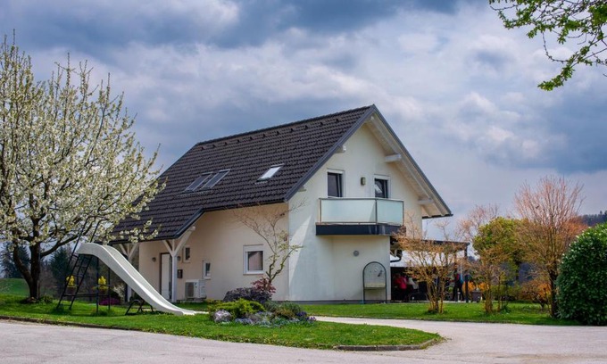 Bodesce Casa | Guest house TOMAN