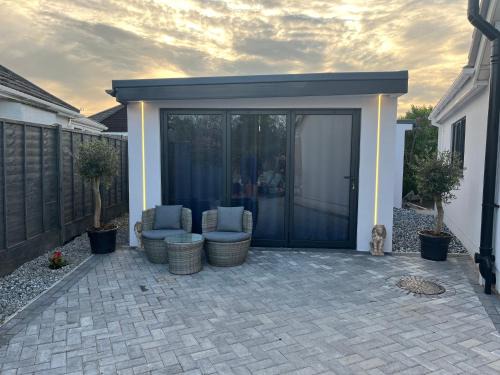 Bournemouth Casa | Guest House with parking in Bournemouth