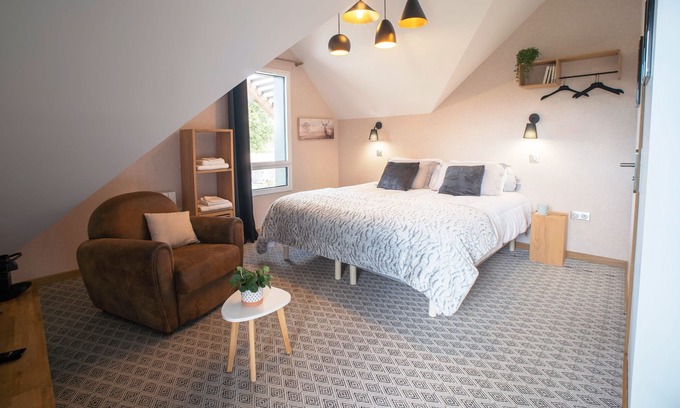 Change Cama Y Desayuno | Habitacion Doble-Chambre « Jardin d’hiver-Baño en la habitacion-De Lujo-Vista...