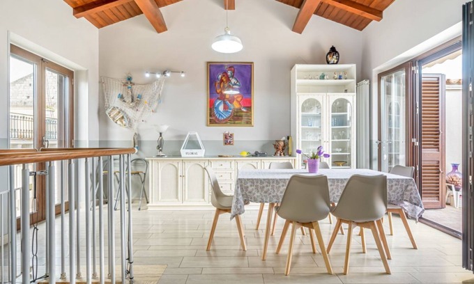 Torre Archirafi Apartamento | GuestHost-La Dimora di Max Bright Apt with terrace